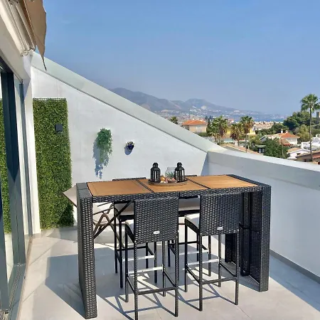 Luxury Penthouse Jacobo - The View Апартаменты Фуэнхирола