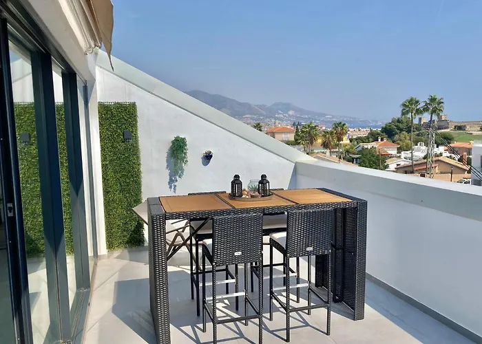 Luxury Penthouse Jacobo - The View Апартаменты Фуэнхирола
